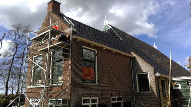 Foto impressie retauratie monumentale boerderij te Echten